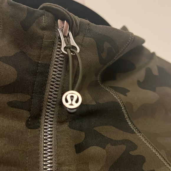 Lululemon define jacket - Picture 3 of 6
